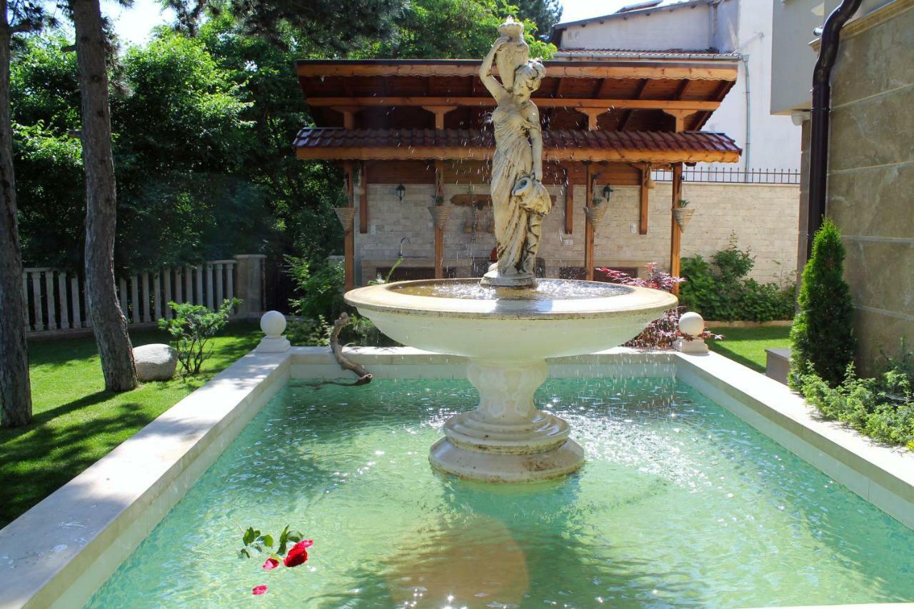 Garden Guest House Санданський Екстер'єр фото